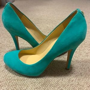 Size 7 suede pumps